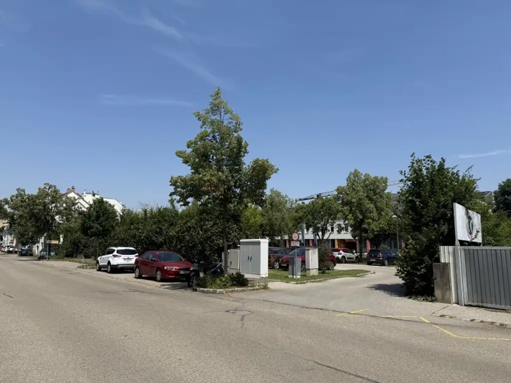 Abbruchobjekt oder Sanierung - Zinshaus Mitten im Zentrum