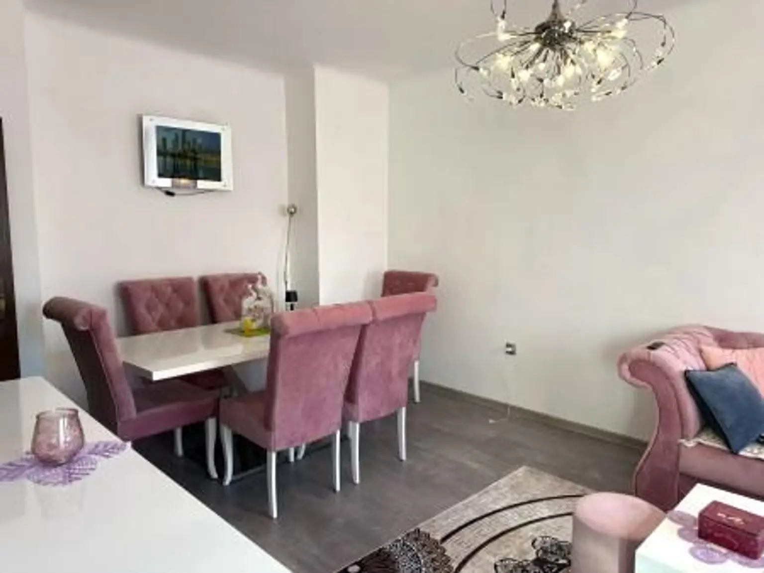 "2 Zimmer Pärchen - HIT!"