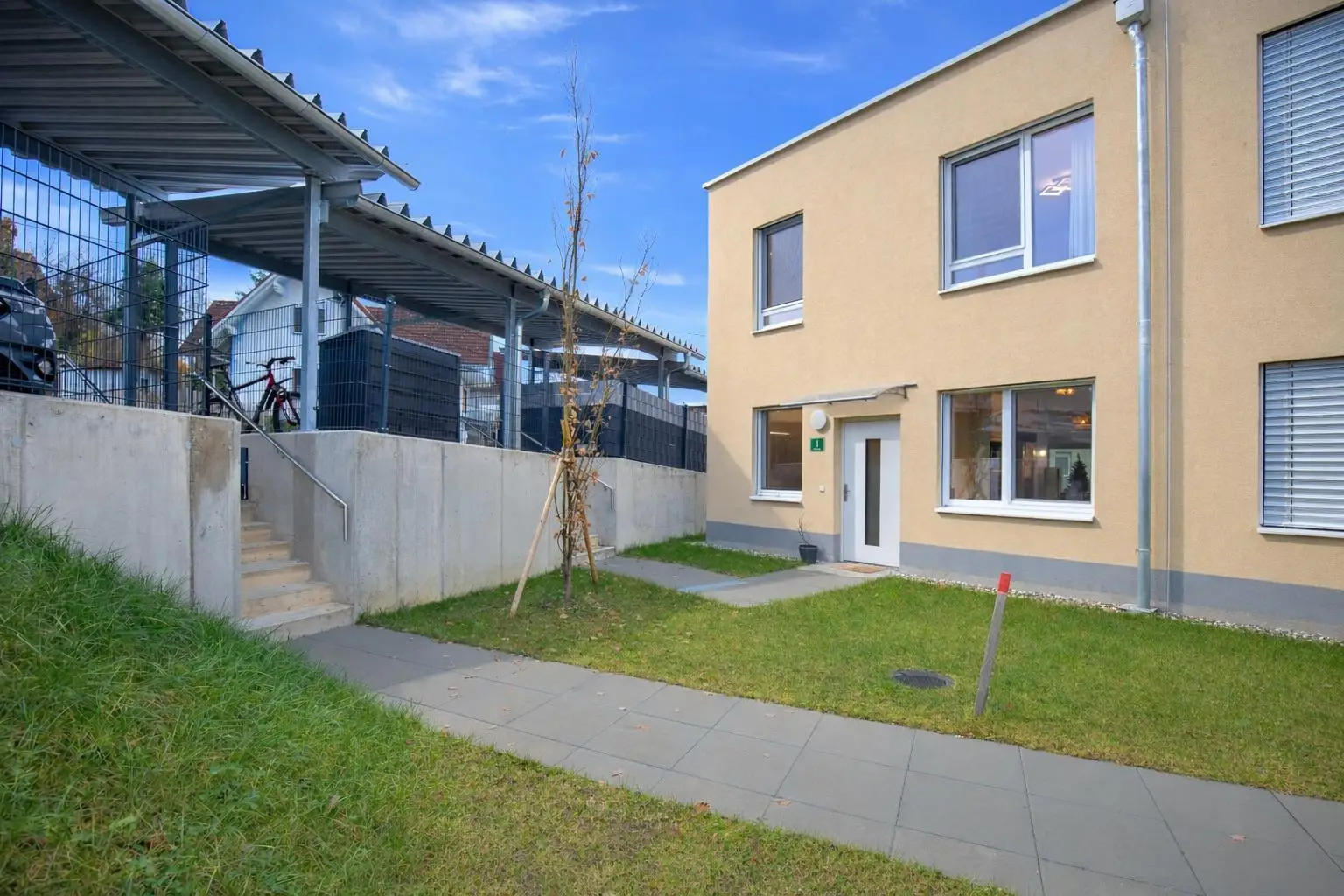 Eingang Wohnhaus