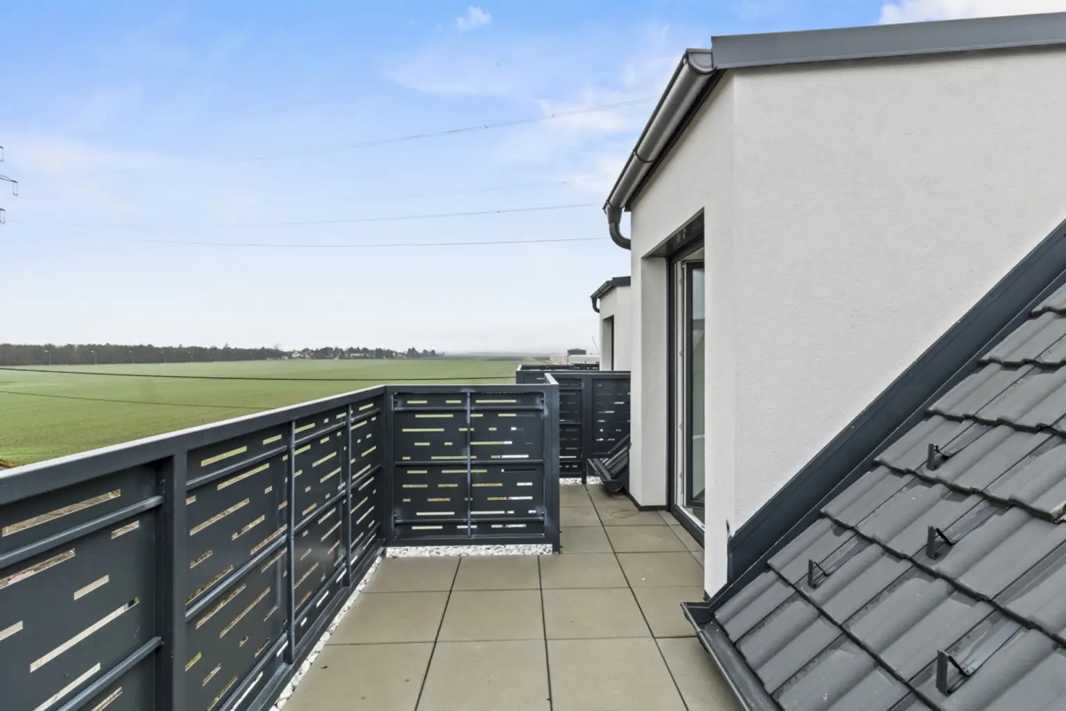 P | ++ NEU ++ ATTRAKTIVES REIHENHAUS mit großzügigem Wohnkeller | Prima Service Immobilien