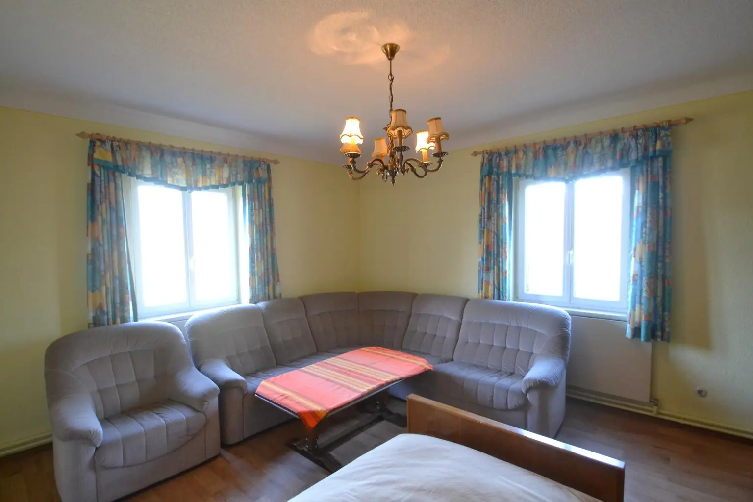 Wohnzimmer im Erdgeschoß