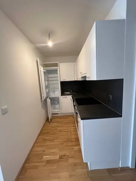 EXKLUSIVES WOHNEN IN RUHIGER LAGE MIT BALKON & GARAGE – IDEAL ZUR ANLAGE