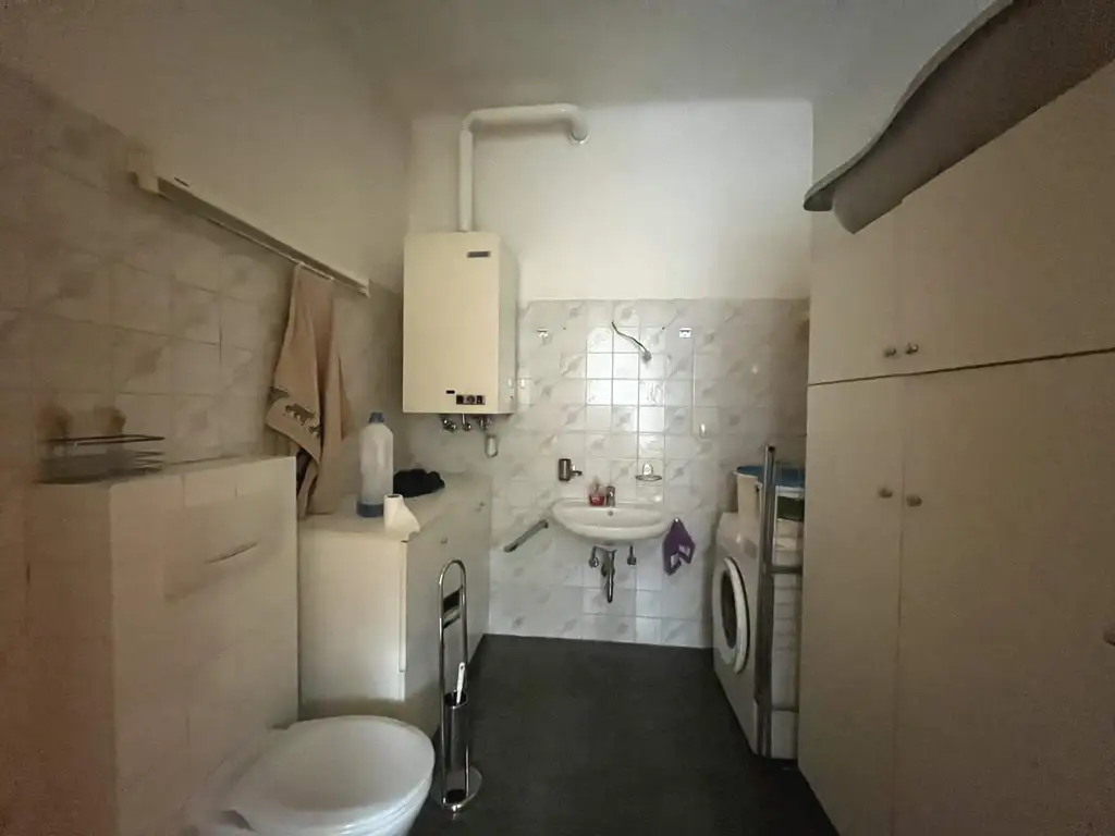 2-Zimmer-Wohnung mit Potential!