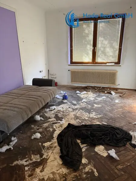 Großfamilienhaus in Brunn am Gebirge: 7 Zimmer, Garage, viel Potenzial