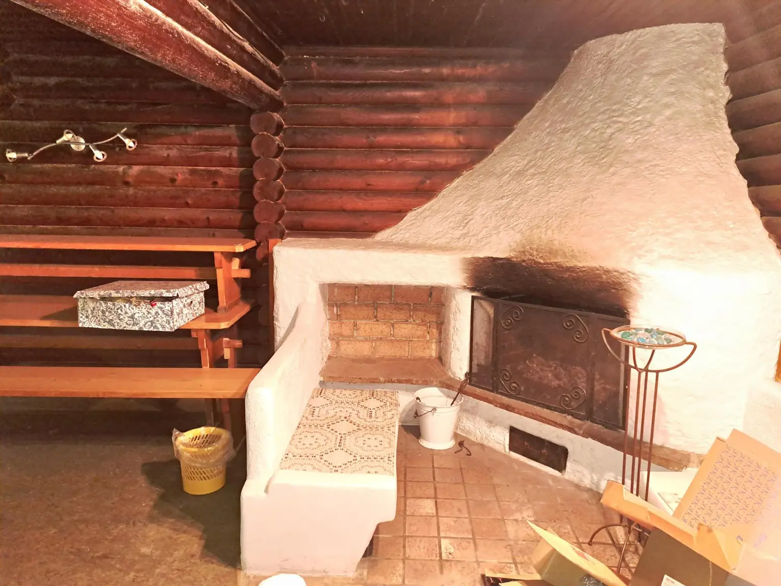 IMMOBILIE IM DORNRÖSCHENSCHLAF