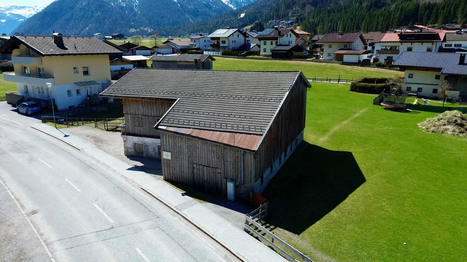 Grundstück mit Altbestand