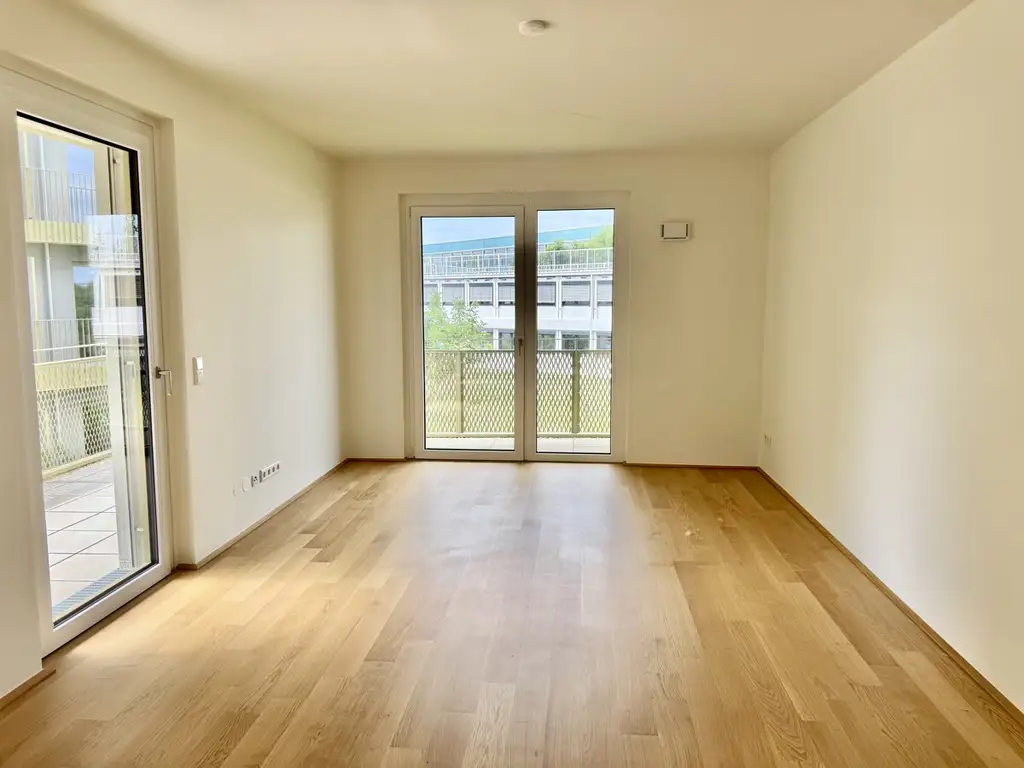 Provisionsfrei und Erstbezug: PREIS JETZT SICHNER! - Gerasorfer Straße - Von Der Sonne geküsst
