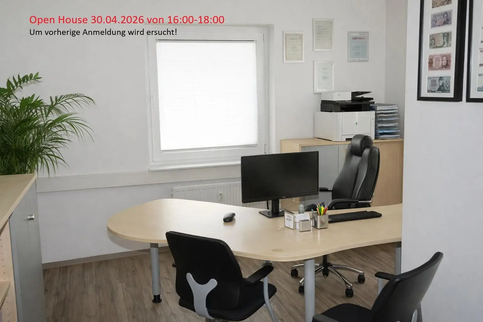 Organisiertes Büro mit modernem Design Open House