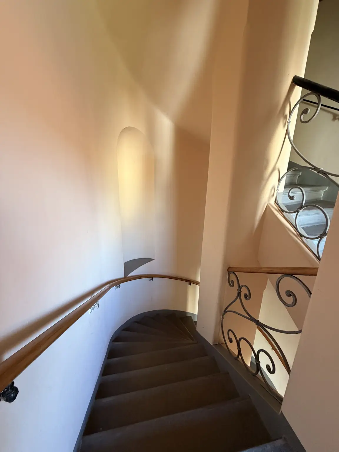 2 Zimmer Wohnung in Baden