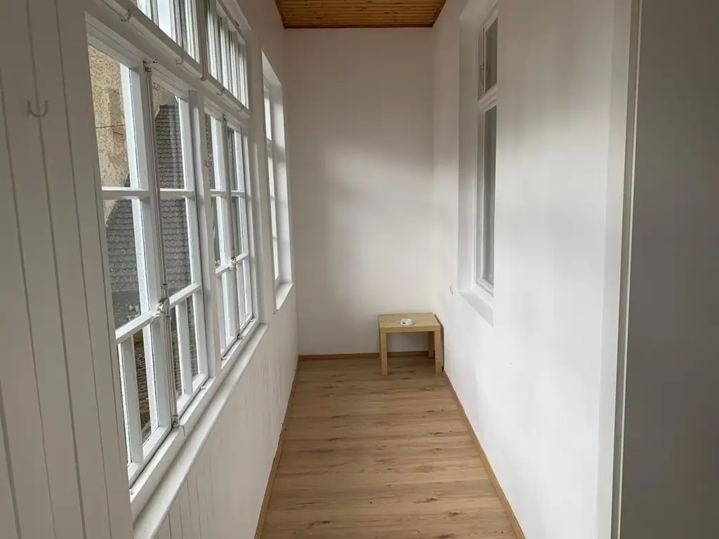 Große Wohnung im Ortszentrum (WG geeignet)