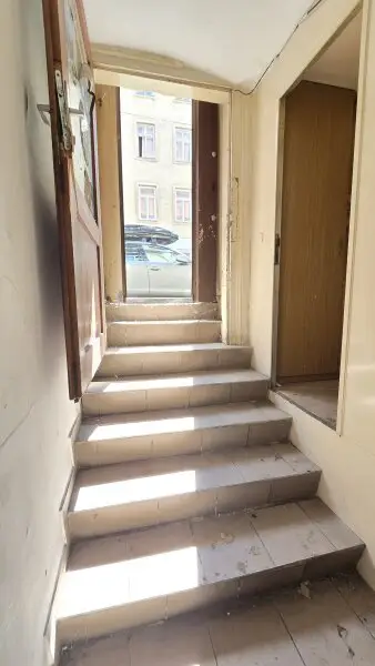 Schöne Geschäftslokal, Gewerbeimmobilien, Souterrain