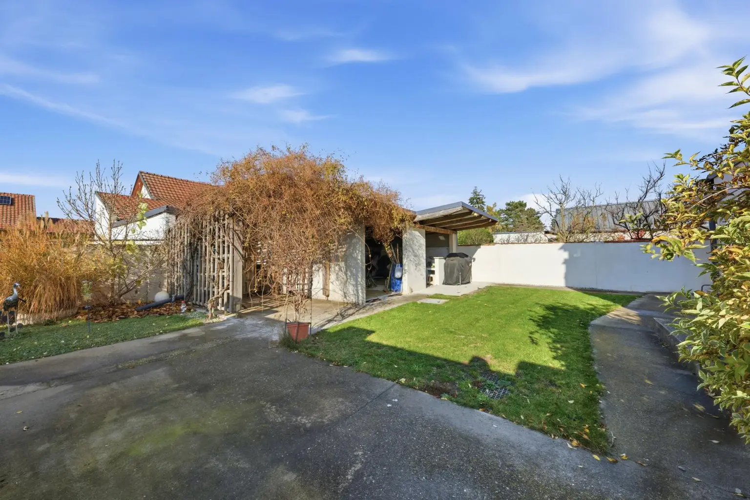 Großzügige Liegenschaft in familienfreundlicher Lage in Zwentendorf!