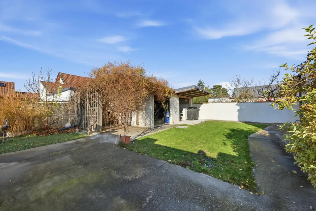 Großzügige Liegenschaft in familienfreundlicher Lage in Zwentendorf!