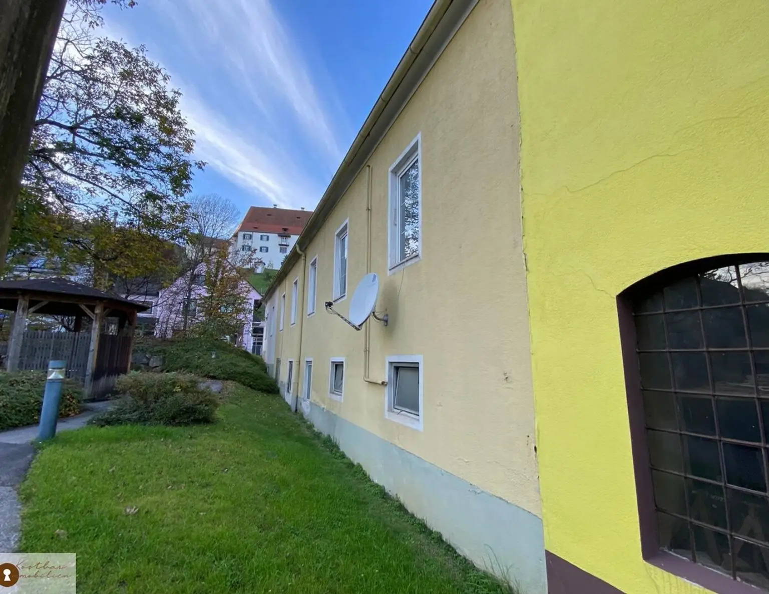 Attraktives Investitionsobjekt: Vielseitiges Zinshaus mit Potenzial in der Kärntnerstraße - Ihr zukünftiger Firmenstandort zum Kauf