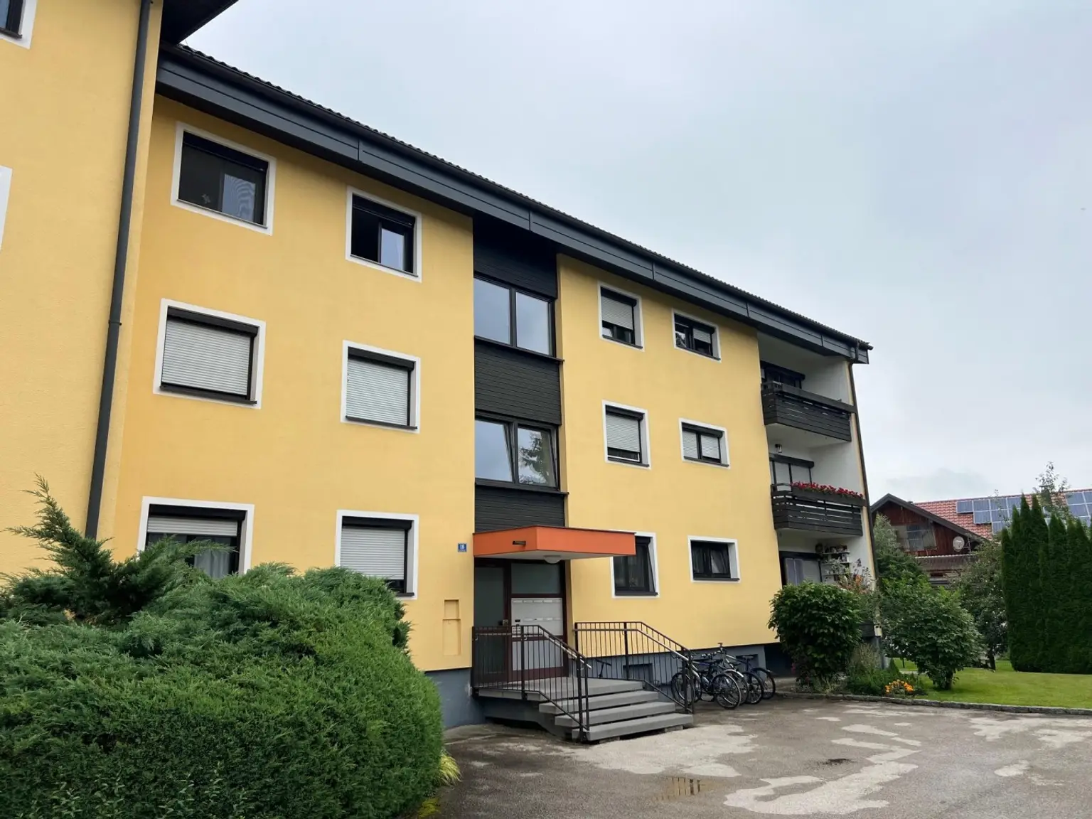Ältere Wohnung in guter Lage