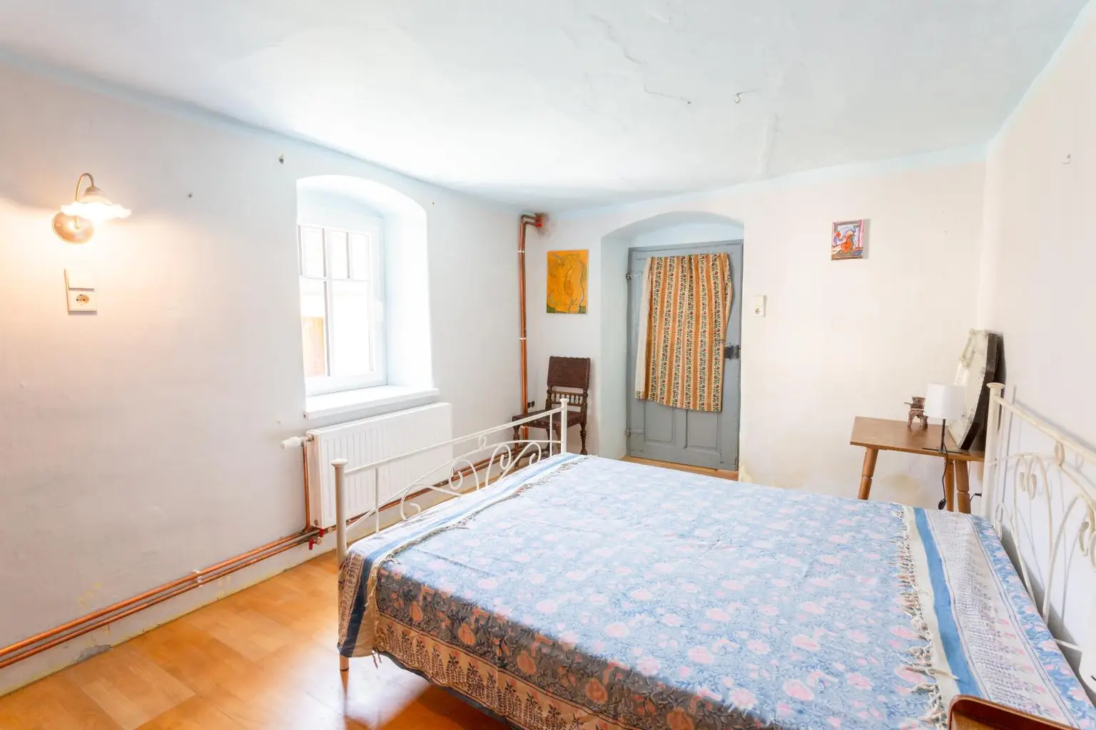 Landhaus mit Charakter - unverdorben und pur -  für Liebhaber historischer Bausubstanz!