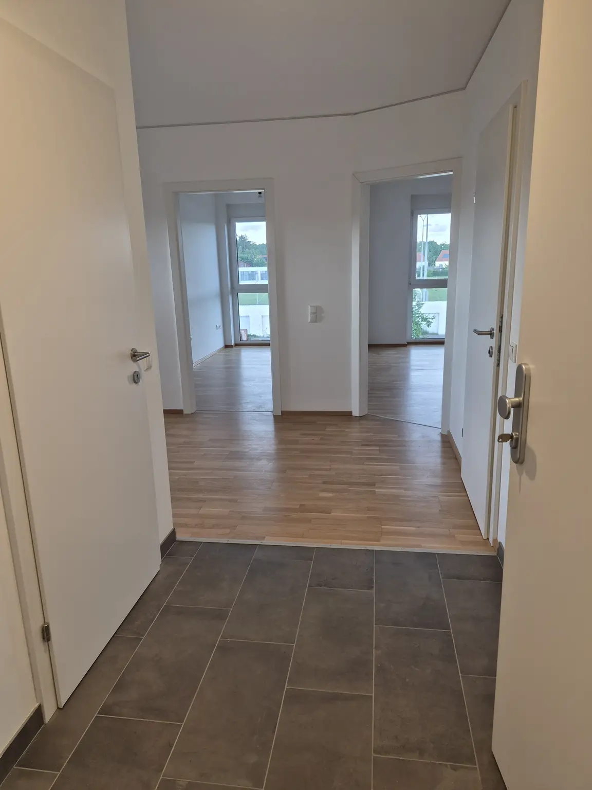 Neubau: Ca. 60 m² Wohnung mit ca. 12 m² Eckbalkon nach Nordwesten ausgerichtet