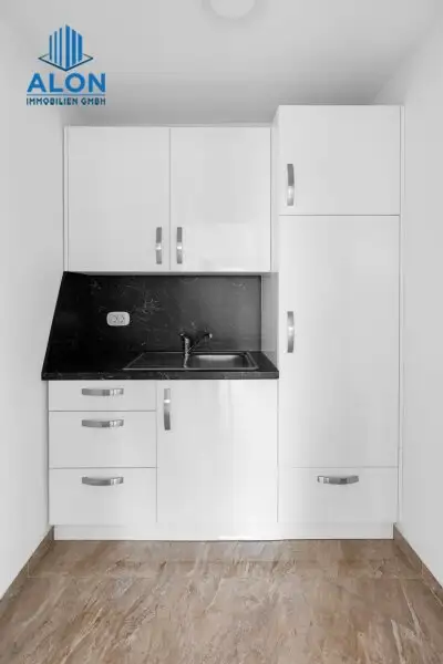 EXKLUSIVES WOHNHAUS | WOHNTRAUM | GROSSER GARTEN MIT WHIRLPOOL & SAUNA