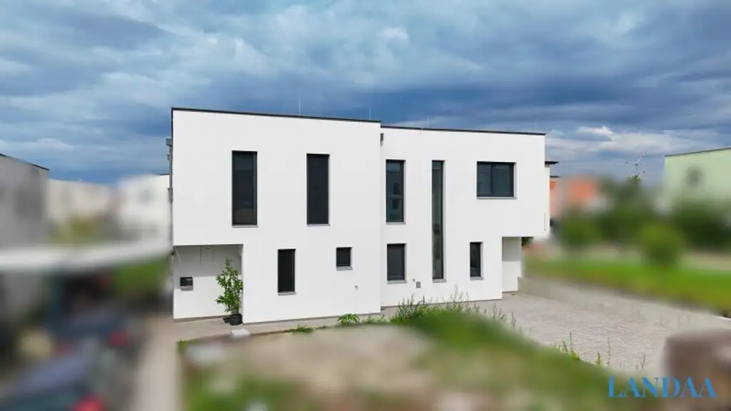 !PARNDORF! +FAMILIENTRAUM++ Moderne Doppelhaushälfte mit Garten – wenige Schritte zum See!