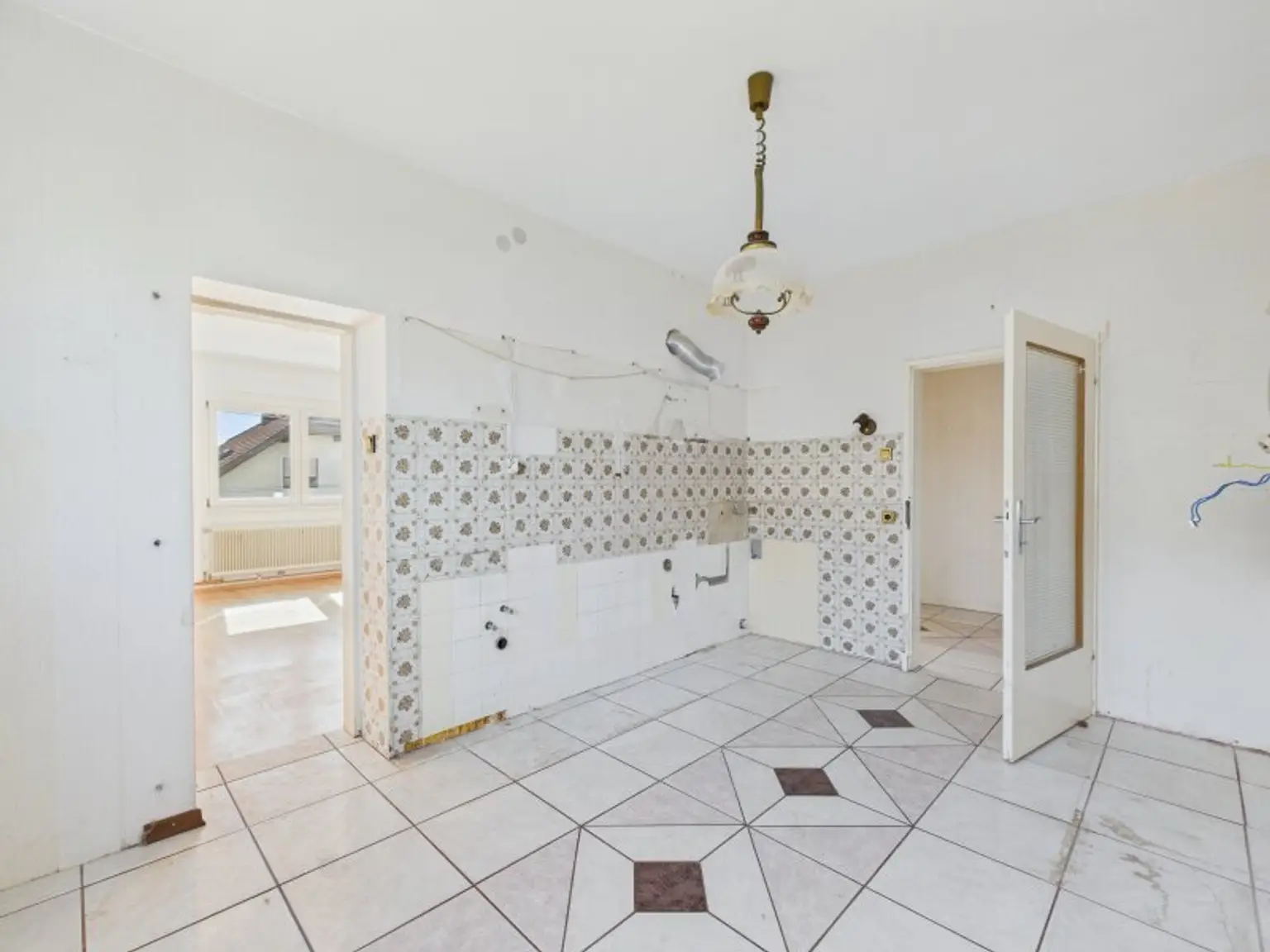 6-Zimmer Einfamilienhaus in Strasshof an der Nordbahn | 810 m² großes Grundstück mit Pool