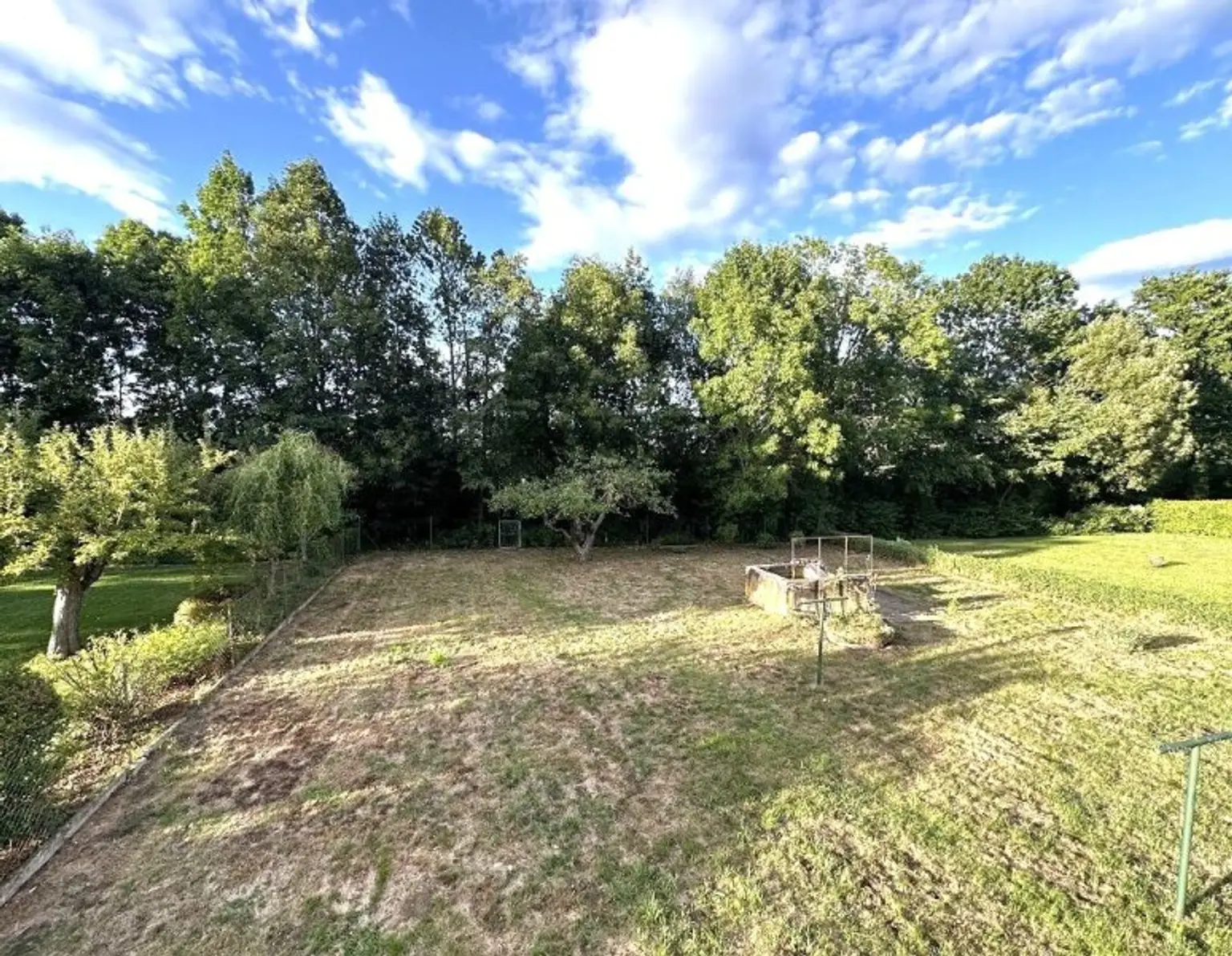 WOLFSBERG - SANKT THOMAS, 160 m2 Einfamilienhaus mit Potential, Vollkeller, 1139 m2 Grundstück, Wirtschaftsgebäude