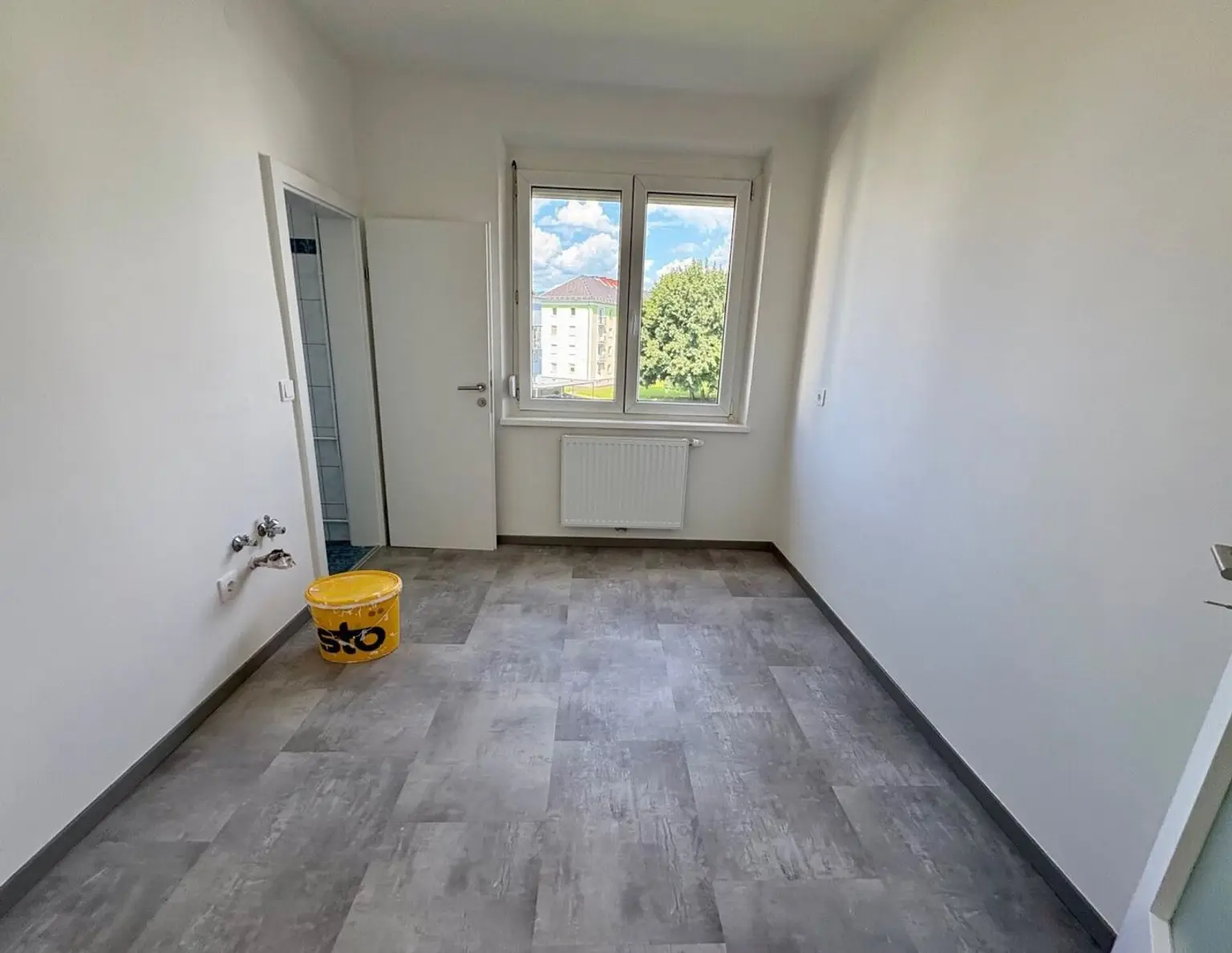 Erstbezug nach Teilsanierung - 2 Zimmer