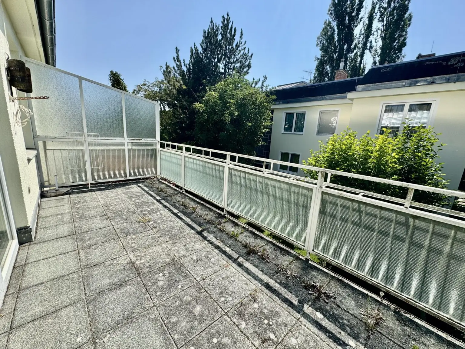85m² in Mauer – 75m² Privat-Terrasse, 16m² Balkon & Tiefgarage!