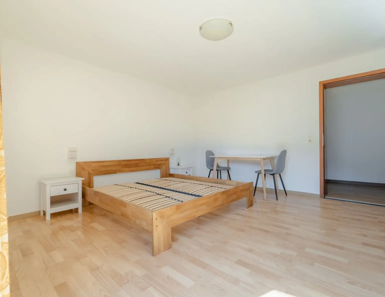 Top-Gelegenheit in Jenbach: Haus mit 20 Zimmer, 2 Wohnungen (Grundfläche ca. 1.300 m2)