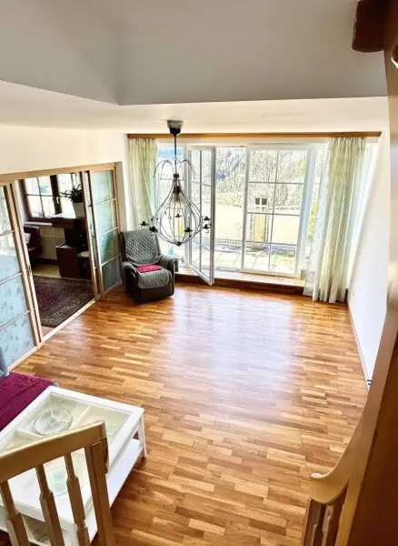 GEPFLEGTES WOHNHAUS - AUCH ALS FERIENDOMIZIL NUTZBAR