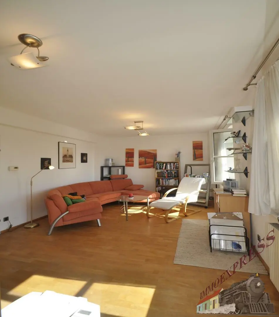 Dachterrassenwohnung in wunderschöner ruhiger Lage nähe EKZ Traisenpark