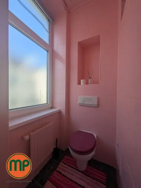 BESONDERE GELEGENHEIT: Maisonette DG-Wohnung mit Terrasse