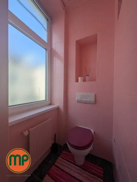 BESONDERE GELEGENHEIT: Maisonette DG-Wohnung mit Terrasse