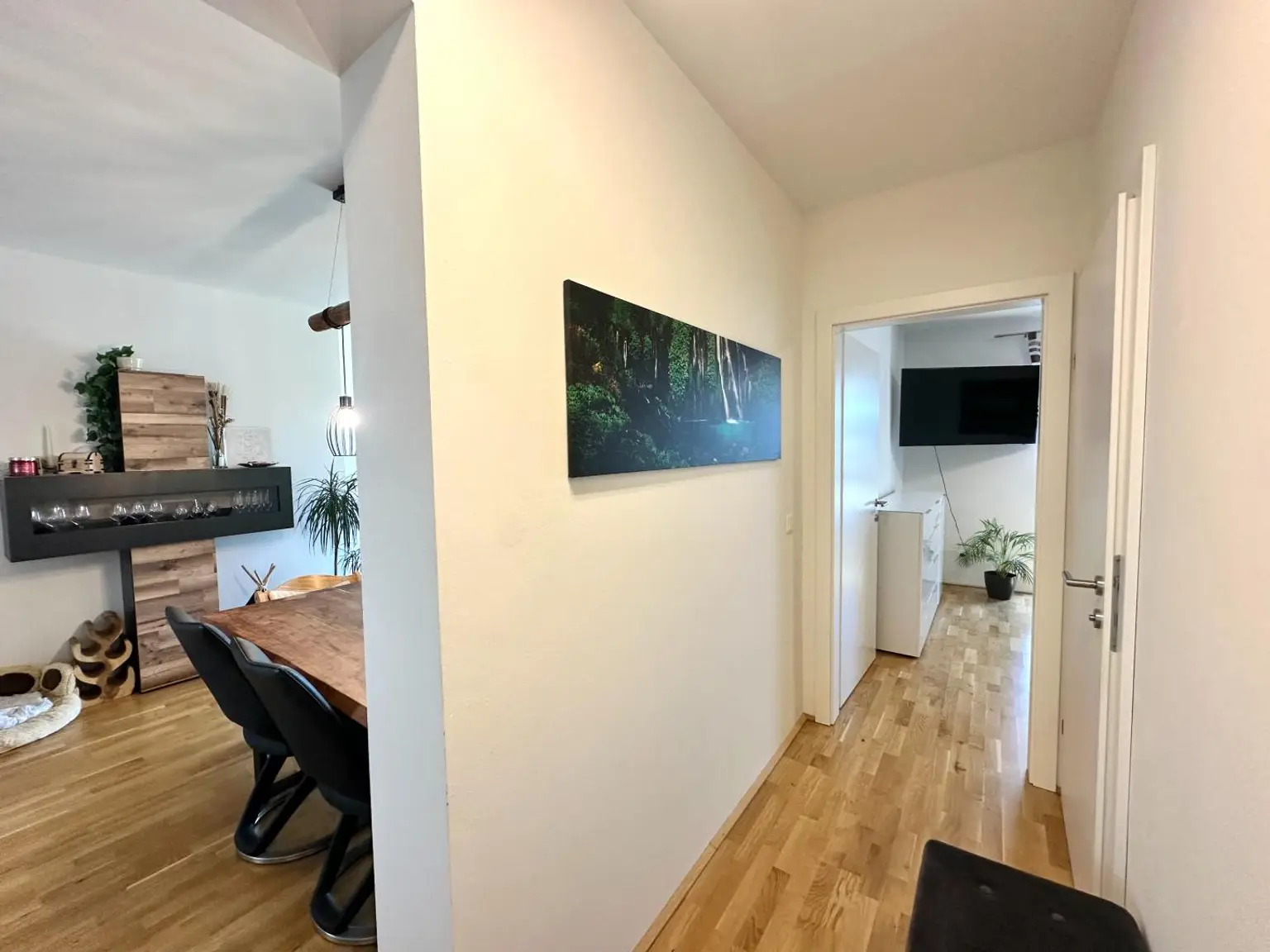 Einzigartige, moderne Eigentumswohnung mit Garten!