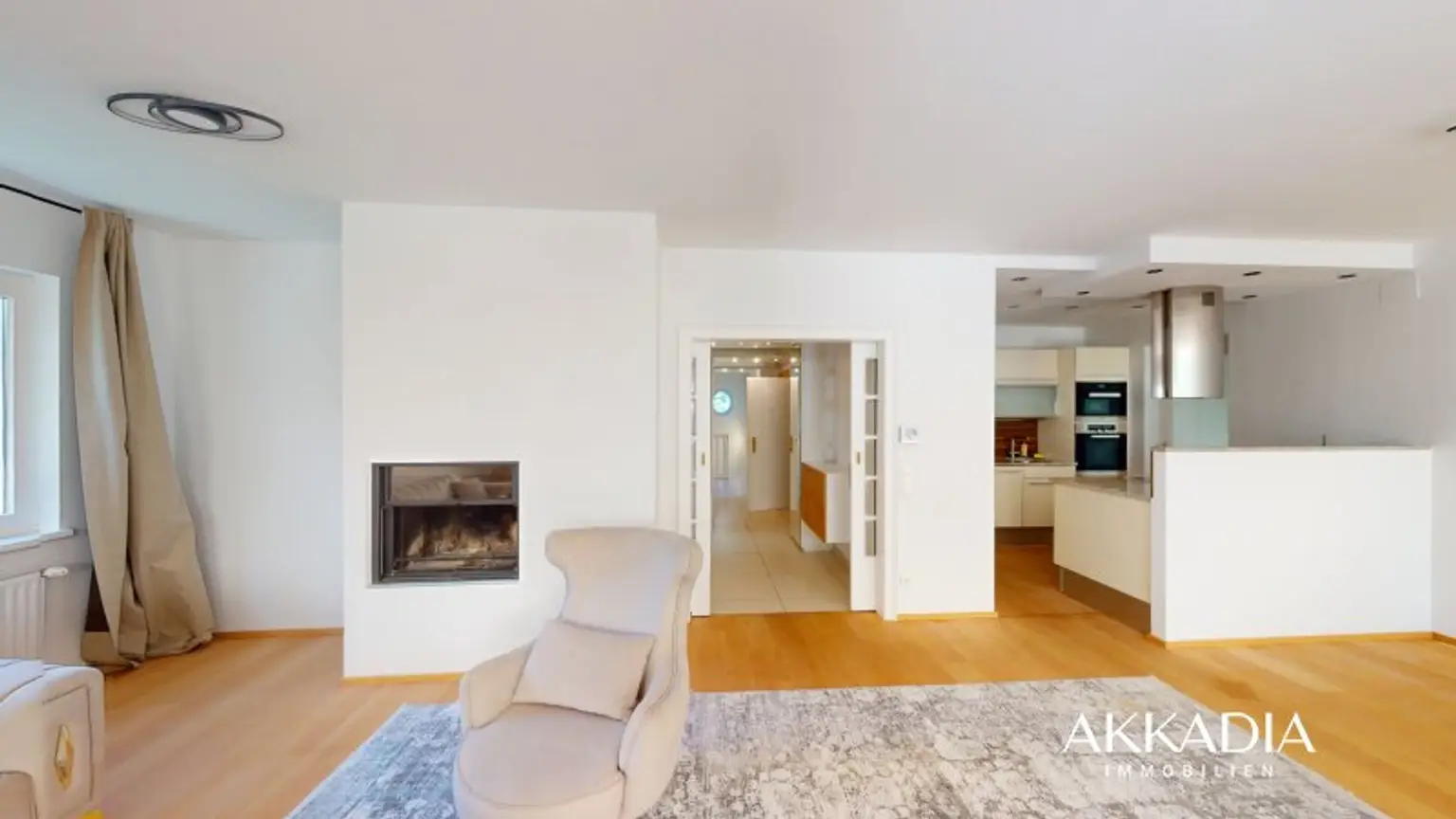 Wohnensemble mit 328 m² und Dachausbau-Möglichkeit