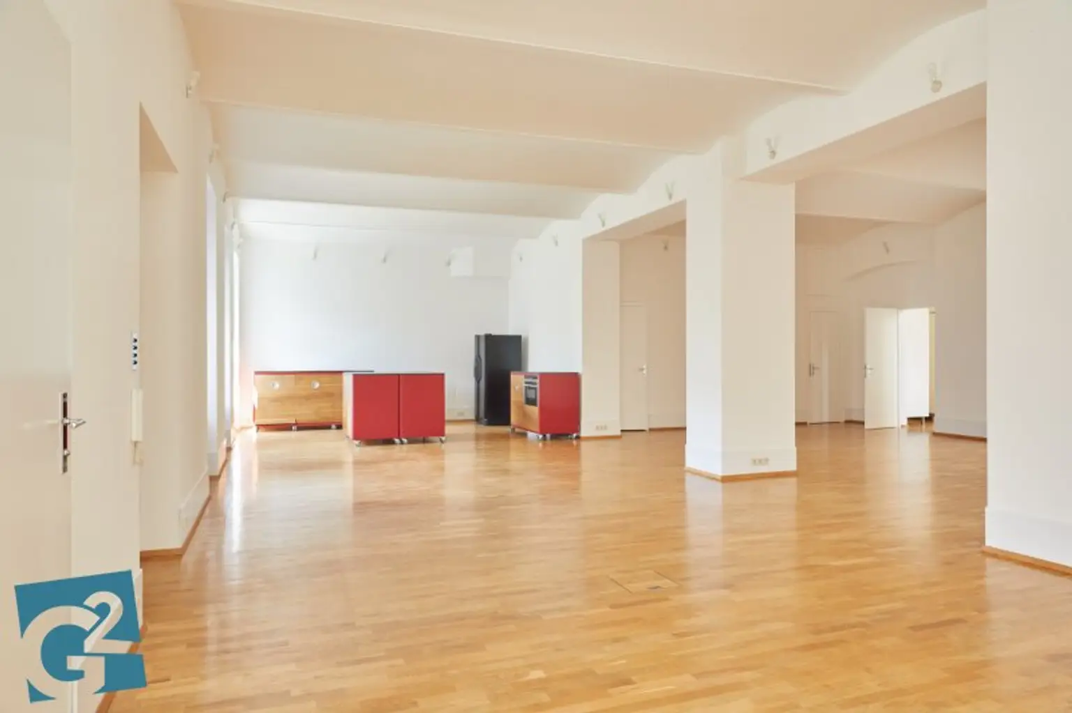 Loftartige 4 Zimmer Wohnung ca. 235m² in Toplage des 7. Bezirks