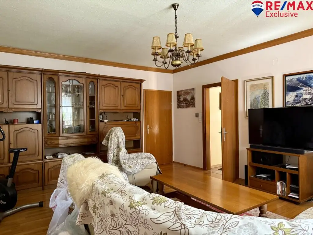 Bergzauber – Einfamilienhaus mit 158 m² Wfl. & 5.104 m² Grund in Puchberg am Schneeberg!