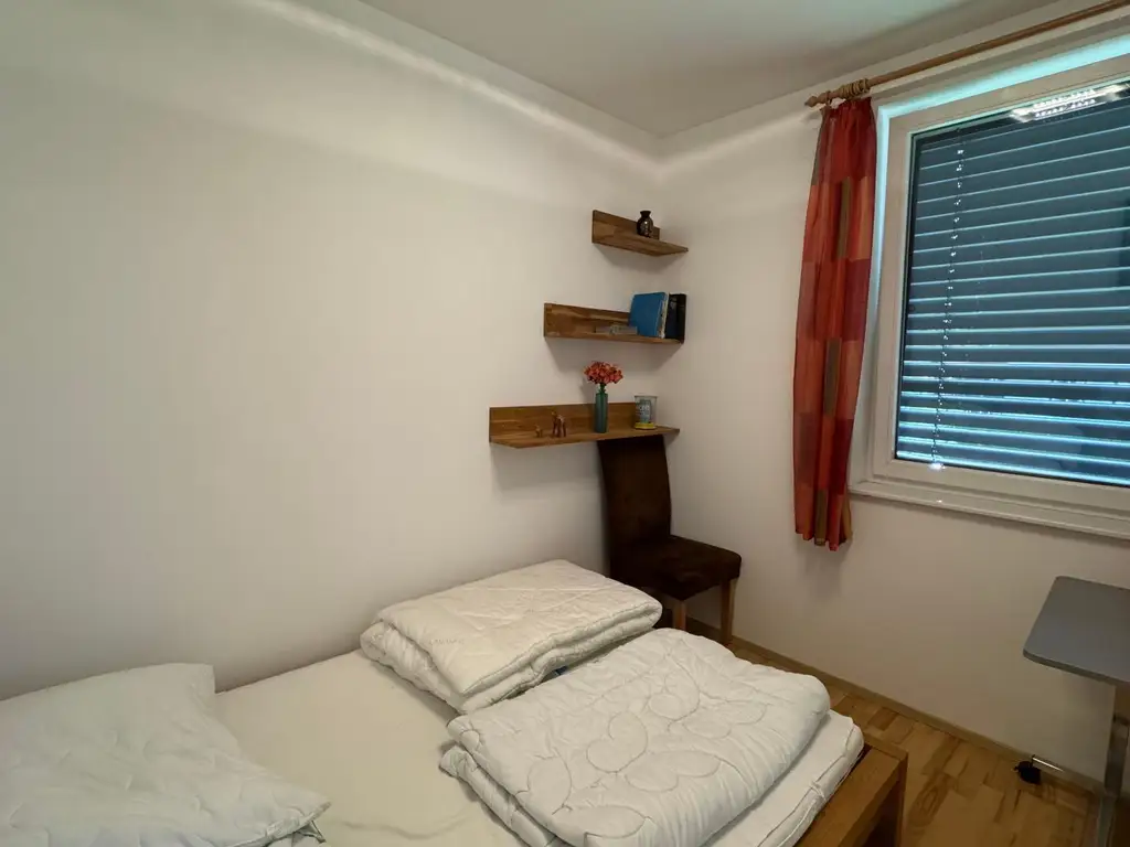 Einfamilienhaus für anspruchsvolle Käufer - im Grünen und doch in Stadtnähe