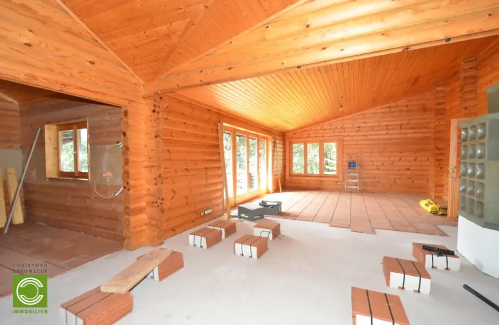 CHRISTOPH CHROMECEK IMMOBILIEN - SULZ IM WIENERWALD - Traumhafter Baugrund mit Blockhaus in Grün-Ruhelage!