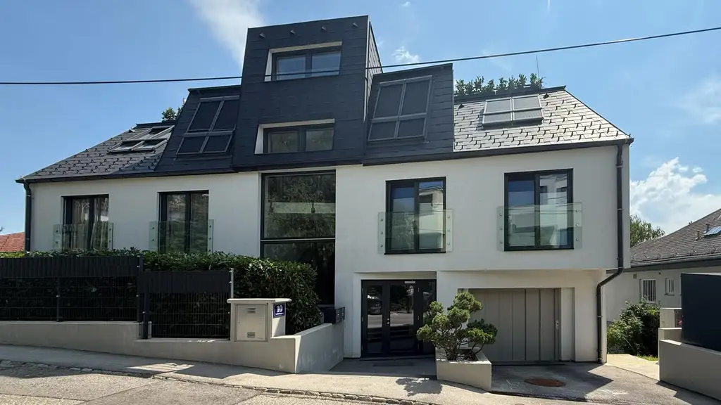 LUXUS, Ruhe, Fernblick| Große TERRASSE| BALKONE | EIGENES POOL