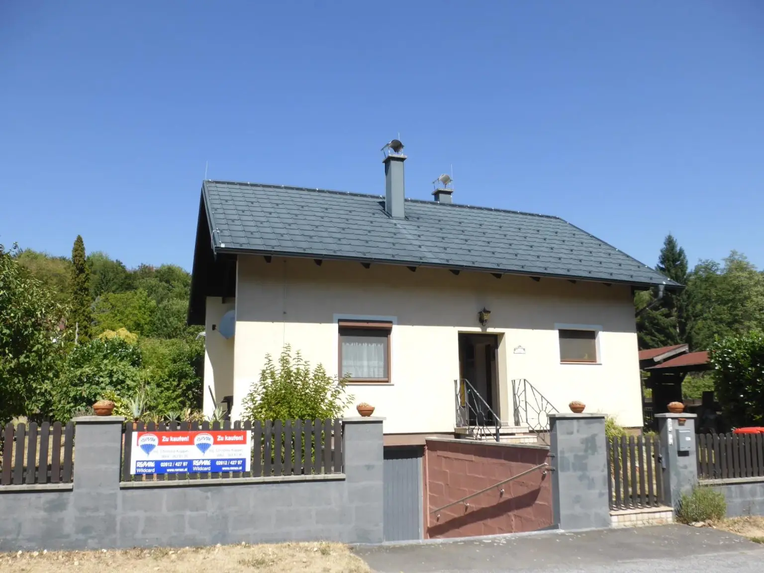 Straßenansicht