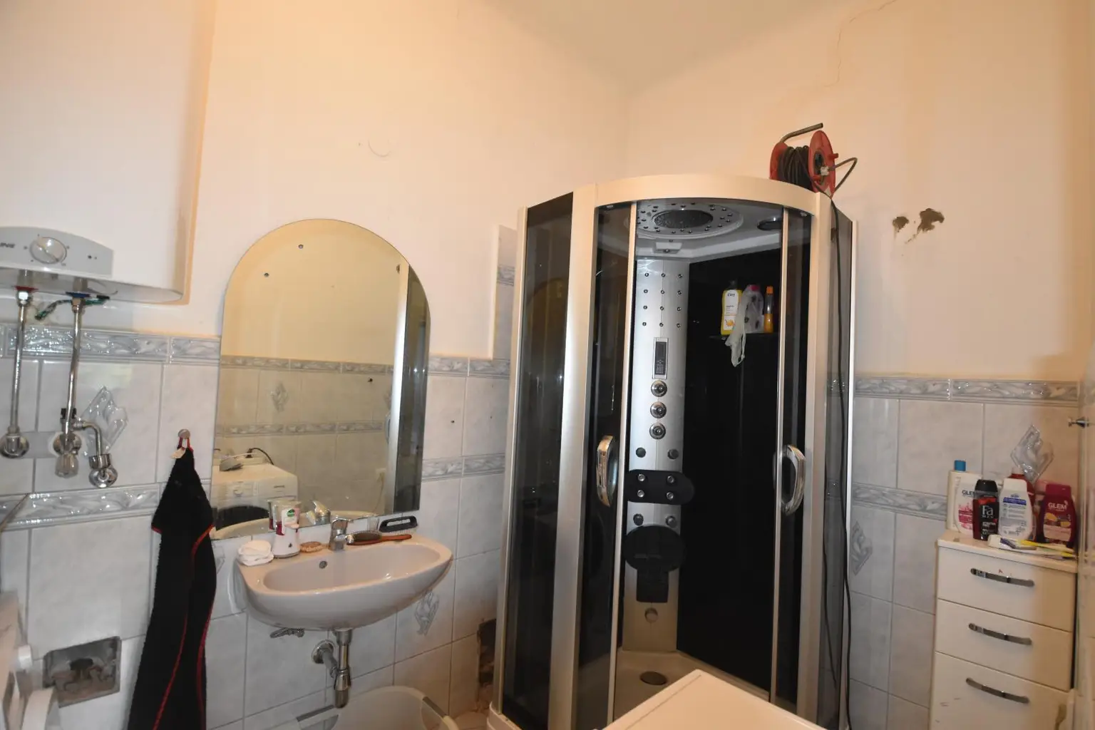 Badezimmer TOP 2
