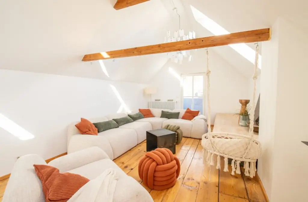 Wohntraum mit Swimming Pool & Sonnenterrasse in Velden am Wörther See