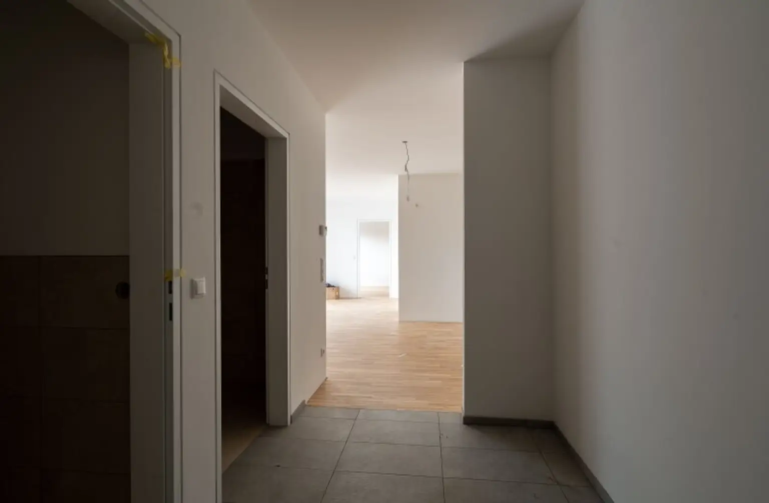 PROVISIONSFREI: Moderne 2-Zimmer-Wohnung mit Terrasse und Stadtblick in Ansfelden/Nettingsdorf