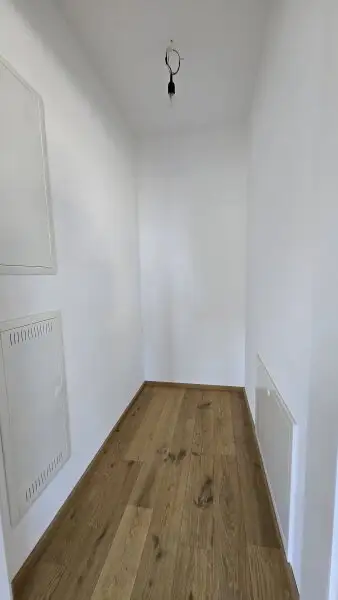 Sonnige 2-Zimmer-Wohnung - Klimaanlage - Sehr guter, gepflegter Zustand - Ausgezeichnetes Raumkonzept