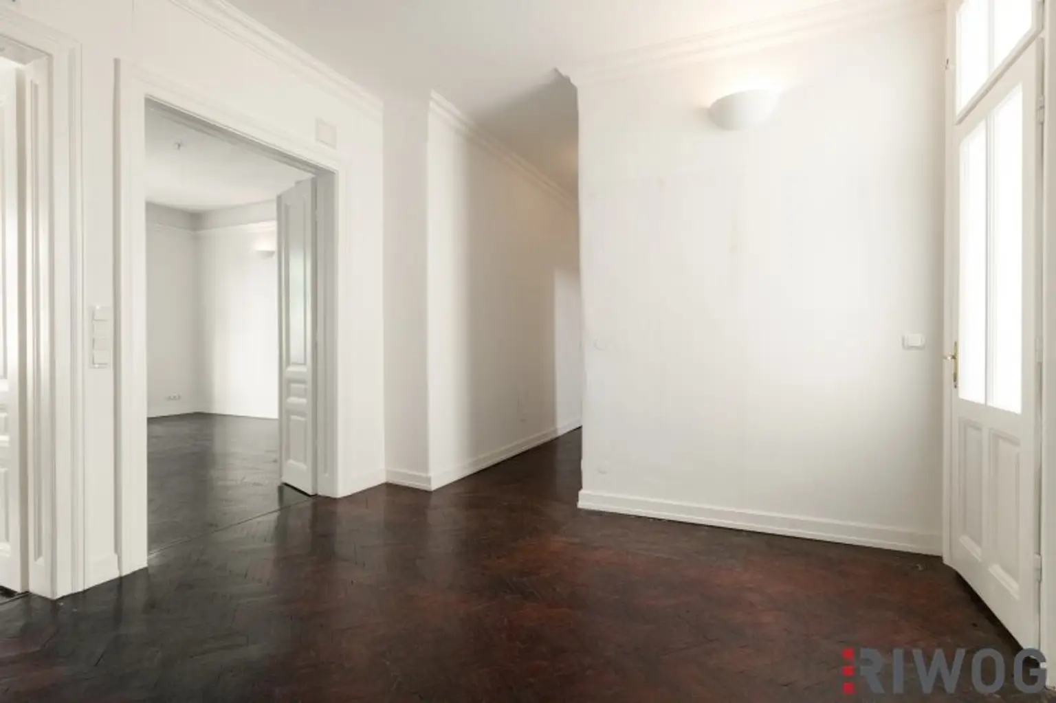 Beeindruckende Stilaltbauwohnung | Innenhofbalkon | Ca. 3,5 m Raumhöhen | 3. Etage | Nähe Donaukanal, Hundertwasserhaus, 1. Bezirk, Prater