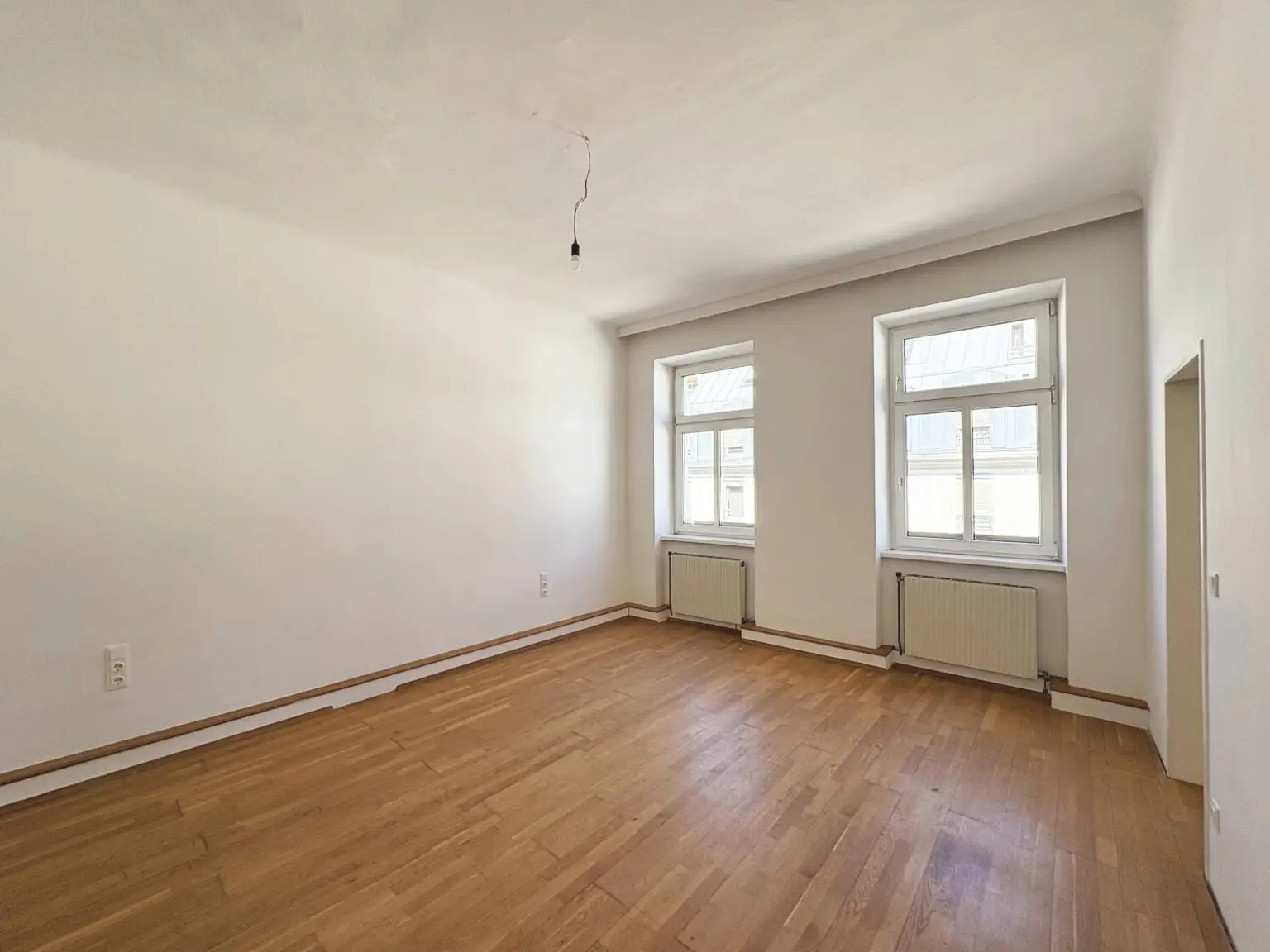 Gut aufgeteilte 3 Zimmer Wohnung mit neuer Küche -
Nähe Klinik Landstraße