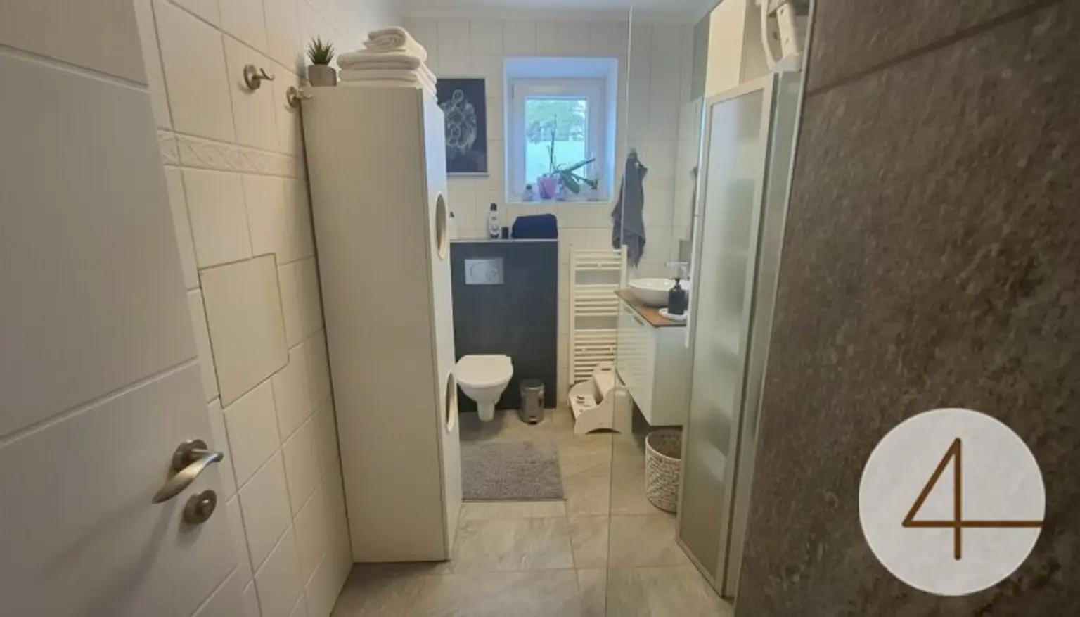 Modernisierte 3 Zimmer Wohnung
