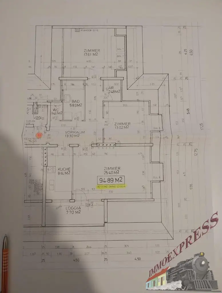 Exklusive Dachterrassenwohnung mit Tiefgarage und bester Fernsicht in der Nähe des Bühl Centers