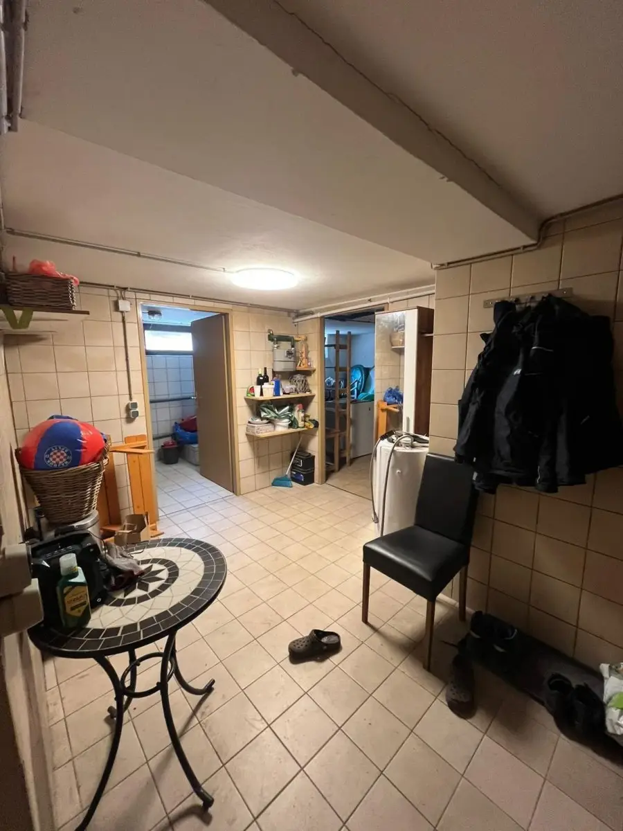 T | ++ NEU ++ MODERNISIERTES HAUS in STOCKERAU mit Gemeinschaftsgarten | Prima Service Immobilien