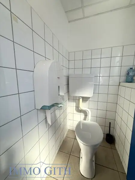 950 m² Lager + 355 m² Büro in 1230 Wien (Talpagasse) zu mieten! – Top-Anbindung, videoüberwacht, flexibel nutzbar